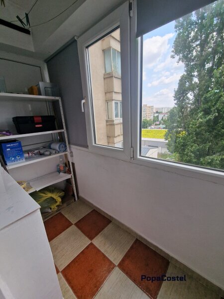 Dristor - Ramnicu Valcea garsoniera etaj 6 complet mobilata si utilata, balcon